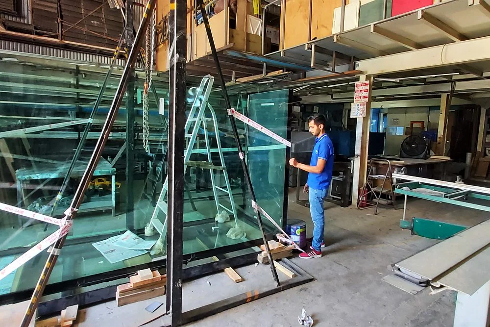 Inside Our Al Qusais Aquarium Workshop in Dubai 1 Glass aquarium construction in the workshop